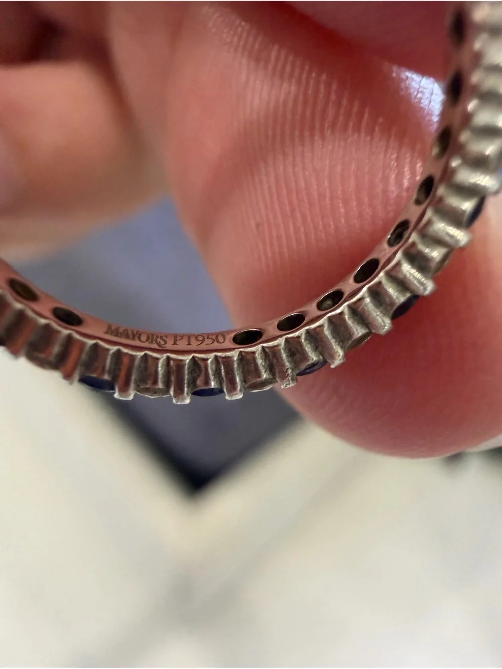 Like new Platinum Band Ring with Sapphires and Diamonds
